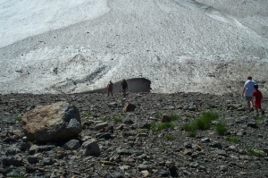 Ice caves with other hikers
